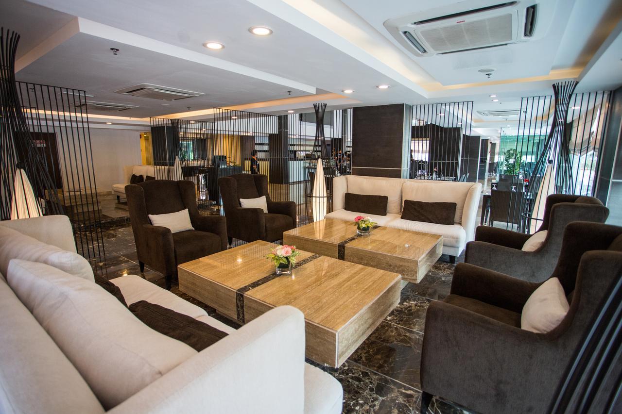 Royale Signature Hotel Alor Setar Exteriör bild